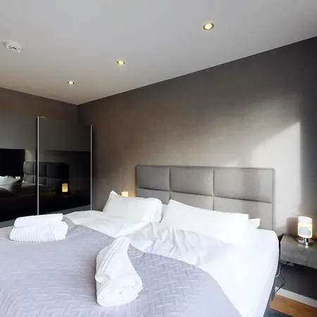 3-zimmer, 70 Qm 3 Minuten Zum Und Zentrum Whg Timme 3 Apartment *