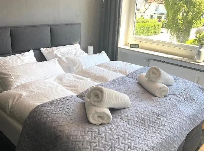 3-zimmer, 70 Qm 3 Minuten Zum Und Zentrum Whg Timme 3 Apartman